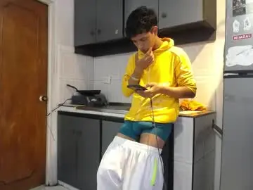 Chaturbate Live Sex Cam of hardsexlove08