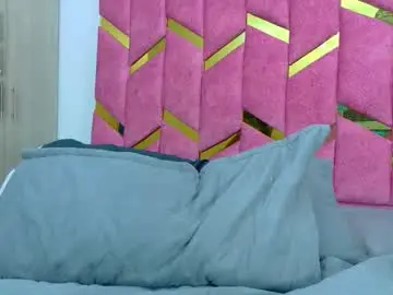 Chaturbate Adult Webcams of hornyhousekeeper_