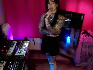 Chaturbate Best live sex cam show of miss_raven_ts