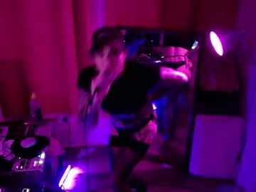 Chaturbate Private Sex Chat of miss_raven_ts