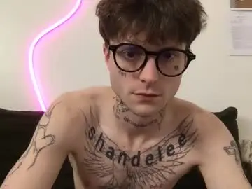 Chaturbate Sex Cam of prettyboyszn