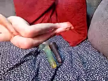 Chaturbate Live Sex Cam of wowokthankyou