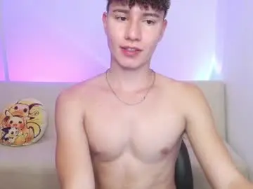 Chaturbate Live Sex of adrian_morelli