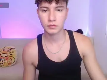 Chaturbate Free Live Porn of adrian_morelli