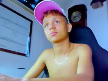 Chaturbate Nude Webcam of carlos_foxx