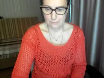 Chaturbate Best live sex cam show of lauraoven1