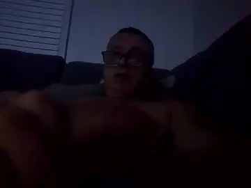 Chaturbate Nude Webcam of like2watchuwatchme