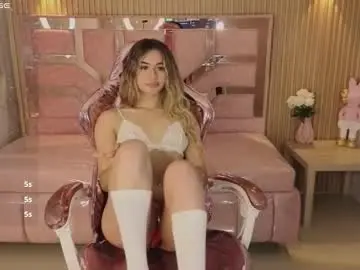 Chaturbate Live Sex of lilith4_s