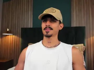 Chaturbate Adult Webcam of lukeetaylor_