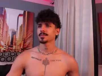 Chaturbate Free Porn Cam of lukeetaylor_