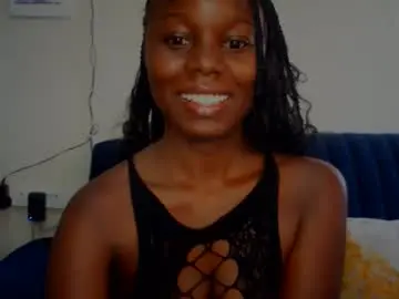 Chaturbate Best live sex cam show of melanin_sassy96