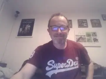 Chaturbate Free Live Porn of zippi55