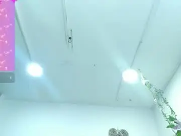 Chaturbate Sex Cam of hannah_miller__