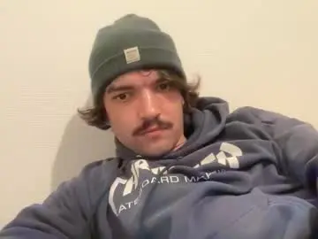 Chaturbate Free Live Porn of just_a_guy_with_a_big_cock