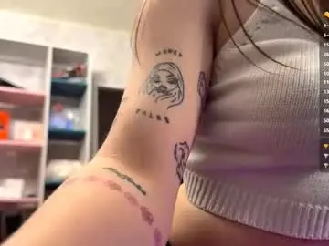 Chaturbate Live Porn of miniariella