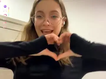 Chaturbate Best live sex cam show of yaniraekberg