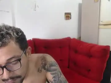 Chaturbate Adult Video Chat of bigcock_hair