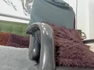 Chaturbate Adult Webcams of bigcock_hair