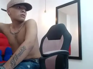 Chaturbate Free Porn Cam of marcuslux_