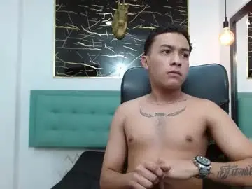 Chaturbate Sex Chat of marcuslux_