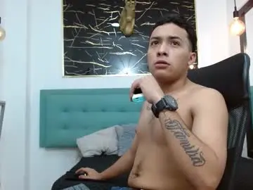 Chaturbate Watch Live Sex Cams of marcuslux_