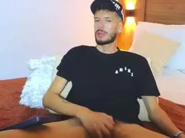 Chaturbate Live Porn of max_tayloor