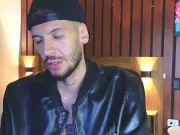 Chaturbate Best live sex cam show of max_tayloor