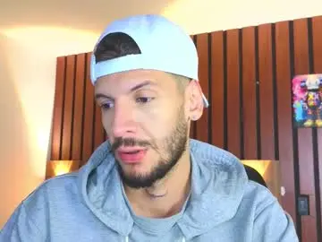 Chaturbate Nude Webcam of max_tayloor