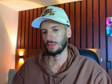 Chaturbate Live Porn of max_tayloor