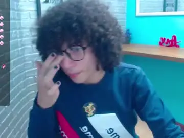 Chaturbate Free Live Porn of mike_miiller_