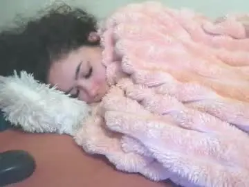 Chaturbate Live Sex Cam of prettyjulliette