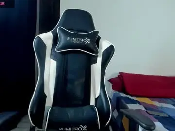 Chaturbate Best live sex cam show of bryan_oficials