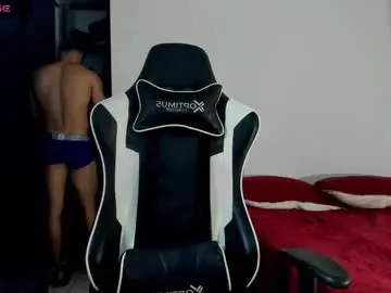 Chaturbate Live Sex of bryan_oficials