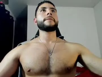 Chaturbate Free Porn Cam of bryan_oficials