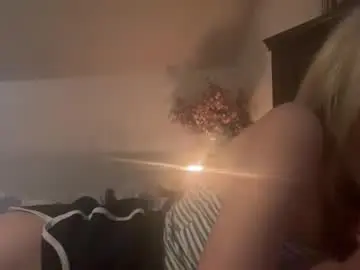 Chaturbate Sex Cam of emmangel