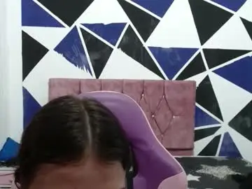 Chaturbate Live Sex Cam of girl_princess18