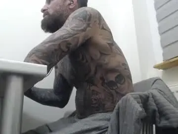 Chaturbate Adult Webcams of masterbigcock25