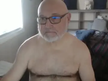 Chaturbate Live Sex Cam of creamormilk