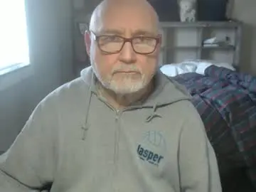 Chaturbate Live Sex Cam of creamormilk