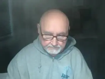 Chaturbate Live Porn of creamormilk