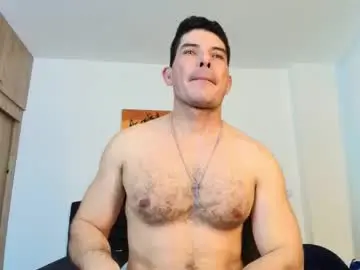 Chaturbate Live Sex Cam of andrewstelee