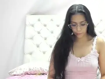 Chaturbate Free Porn Cam of aome_rainbow2