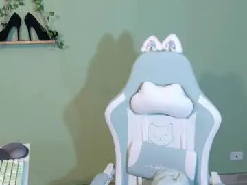 Chaturbate Live Sex Cam of emerald_sparkles