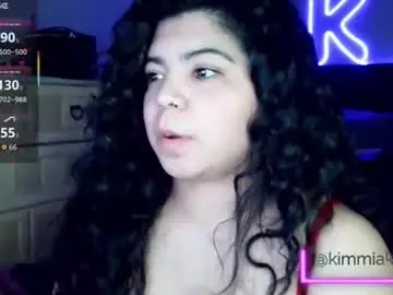 Chaturbate Free Porn Cam of kimmiakiss22