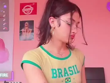 Chaturbate Best live sex cam show of moonfiredance