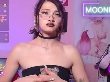 Chaturbate Best live sex cam show of moonfiredance