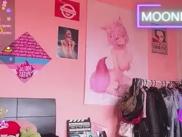 Chaturbate Watch Live Sex Cams of moonfiredance