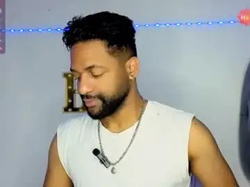 Chaturbate Live Sex Cam of bbcblackhot33