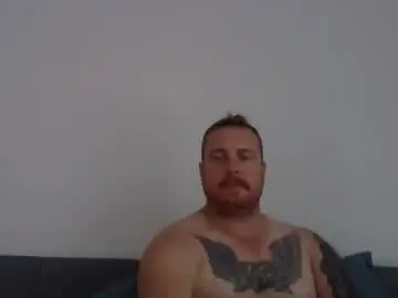 Chaturbate Live Sex Cam of naughtyplum8er