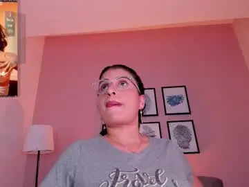 Chaturbate Sex Chat of sheyla_hills_